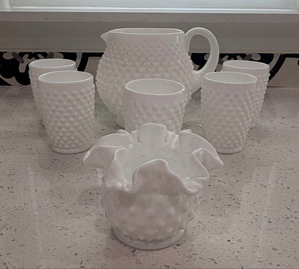 Vintage Fenton Milk Glass Hobnail Pitcher 5 Tumblers Ruffled Vase 7 Pc Set